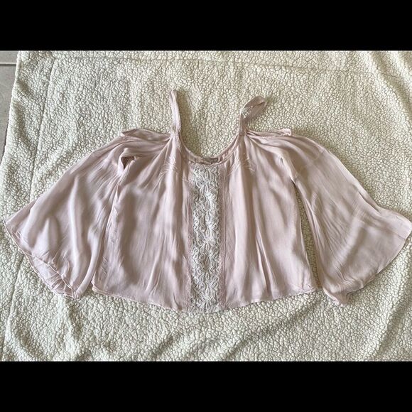 Forever 21 cold shoulder blouse - Picture 1 of 6
